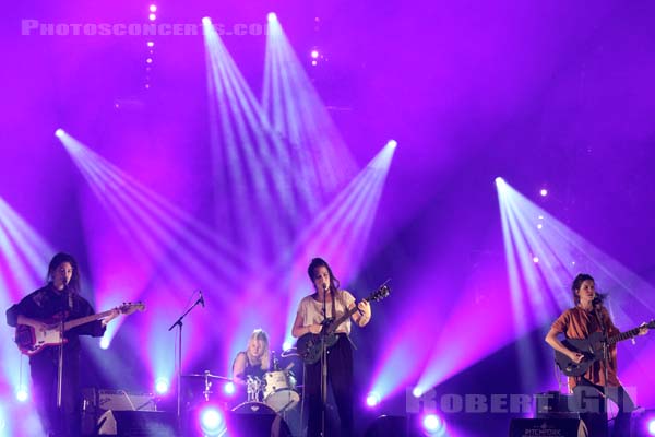 HINDS - 2015-10-31 - PARIS - Grande Halle de La Villette - 